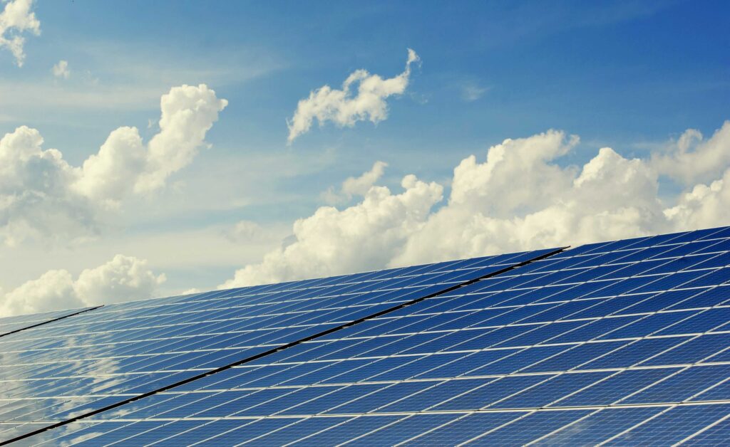 Four ways solar energy makes great financial sense
